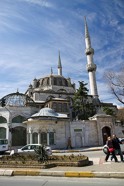 Read more about the article Three Mosques of Üsküdar